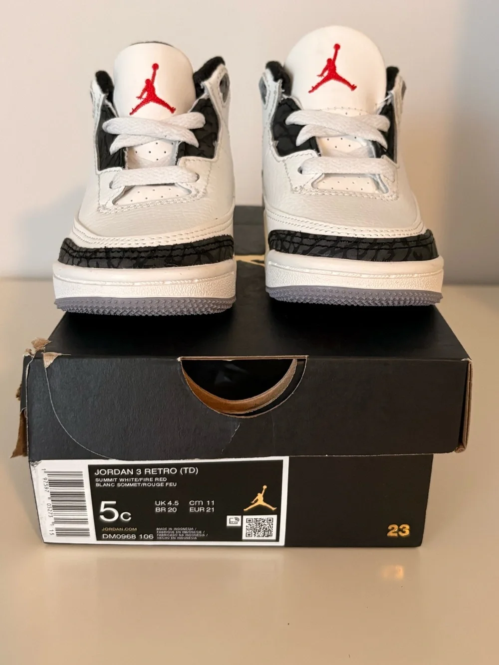 Jordan Toddler Sneakers White Black Red Jumpman 5c